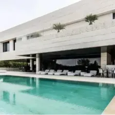 مخفیگاه مجلل و نفوذناپذیر مورینیو در مادرید!