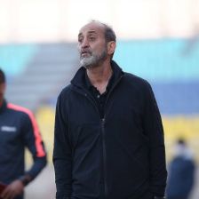 میثاقیان دوباره روی نیمکت شموشک