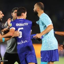 درگیری بازیکنان استقلال و سپاهان که تلویزیون سانسور کرد!
