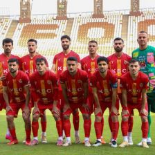 آغاز تمرینات فولاد با جوانها و چند ستاره