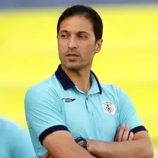 آشوبی: به جای قلعهنویی، فدراسیون باید برنامه بدهد!