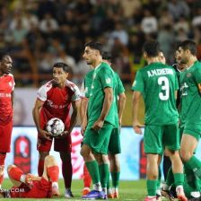 سرمربی پرسپولیس جامجهانی را به رخ مهدی تاج کشید