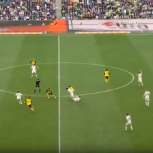 گلادباخ [1]-0 دورتموند دقیقه 88 هریس