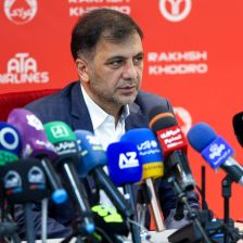 کریمی: قرارداد نکونام یک ساله است/ بیرانوند فعلا سرباز نیست