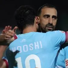 قاسمینژاد در ۴۰ سالگی میدرخشد (عکس)