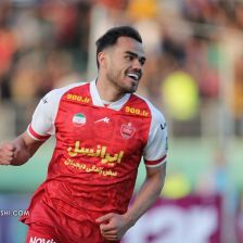 اورونوف مقابل استقلال نماد پرسپولیس شد +عکس