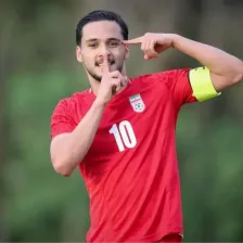 مهاجم فولاد به تایلند رفت