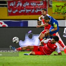 صنعت نفت فقط یک تیم نیست؛ رافت: فوتبال باید برای مردم نشاط بیاورد؛ سود پرسپولیس از تعطیلات
