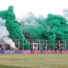 دود سبز، استقبال ویژه خیبریها از پرسپولیس!
