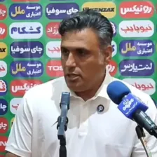 خلیفهاصل: به یک دلیل به آبادان نرفتم