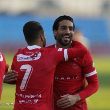 مدافع پرسپولیس فاش کرد: از سپاهان پیشنهاد دارم