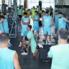 ملی‌پوشان صبح و ظهر تمرین می‌کنند