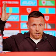 فرودگاهی که برای CR7 تعطیل شد؛ با رونالدو مثل رئیسجمهور رفتار میکردند!