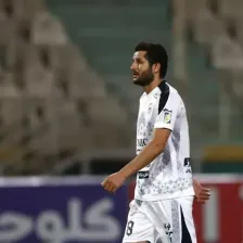 پیغام مدافع سابق استقلال: منم عارف!
