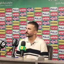 نوری: صنعتنفت آبادان مقابل چادرملو هجومی بازی میکند