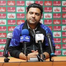 سرمربی چادرملو در نشست خبری پیش از دیدار با ذوبآهن حضور نیافت