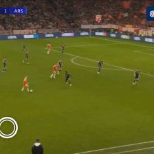 از روی نقطه پنالتی 🔸بایرن مونیخ [۲]-۱ آرسنال🔸 ⚽️ هری کین 🔴 دقیقه ۶۱