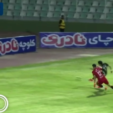 پاس عالی احمدی 🔸 خیبر ۱-[۲] پیکان 🔸 ⚽️ عرفان جمشیدی 🔴 دقیقه ۶۳
