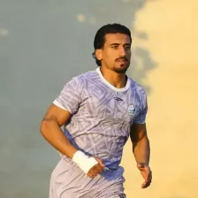 جاده راست آبی‌ها به نام صالح شد