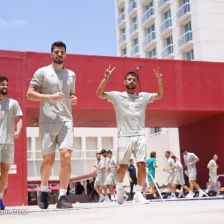 شرفی: حضور در جامجهانی با این همه خفت و خواری! چرا؟!/ چاقو دستتان گرفتهاید اما خودتان را میزنید!