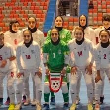 قهرمانی فوتسال زنان ایران با گلباران تاجیکستان/ وقتی آینده، کناره اسطوره‌ها جام گرفت