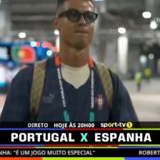 رونالدو وارد میشود ورود جذاب CR7 به ورزشگاه برای دیدار با اسپانیا