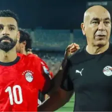 صلاح: حسام حسن بین دو نیمه بازیکنان را کتک میزند!