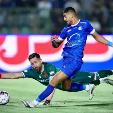 استقلال از همان هفته اول مدعی شد
