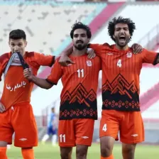 صدرنشین بعد از جنگ، تیمی که فکرش را نمیکنید!