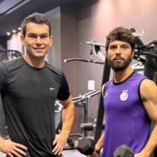 دردسر ازبکستانیِ استقلال؛ تکلیف آشورماتوف و ماشاریپوف چیست؟