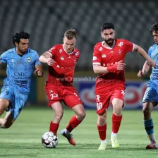 گودبای پارتی مدافع خارجی پرسپولیس در اکباتان؟