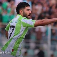 کار بازیکن استقلال به بیمارستان کشید