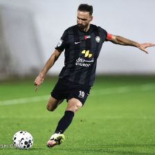 بازیکن مغضوب قلعهنویی قید پرسپولیس را زد