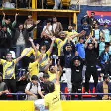 یاد کودکان میناب روی سکوهای سیرجان (عکس)
