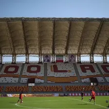 اجابت درخواست مطهری: ورزشگاه عوض شد