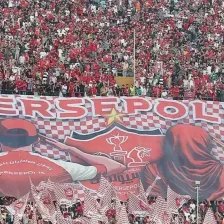 استقبال ویژه هواداران قزوینی از پرسپولیس