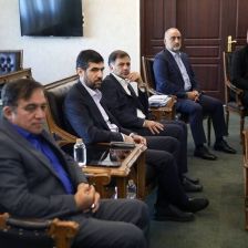 در نشست با مسئولان صورت گرفت؛ تاکید وزیر ورزش بر حمایت از تیم فوتبال امید و حفظ منافع ملی دو تیم