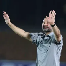 سهراب گلوی تاریخ را درید!(عکس)