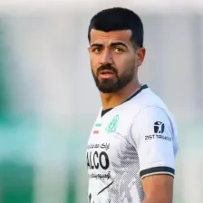غیبت مهاجم پیروز در بازی خانگی