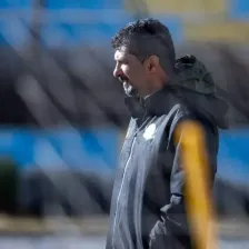 شیراز همچنان چشم انتظار سرمربی فجر!