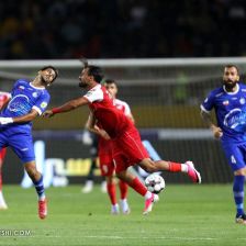 وسط دربی در تلویزیون حرف از تراکتور هم بود