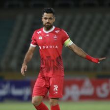 انتخاب غیرمنتظره پورعلیگنجی خارج از ایران؛ مدافع پرسپولیس با طرح Chat GPT شاگرد یک استقلالی شد +عکس
