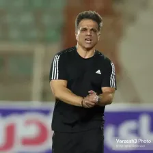 طعنه تند سرمربی شمس‌آذر به سازمان لیگ