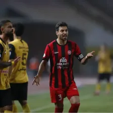 ورود باشکوه شجاع به باشگاه 100 تاییها