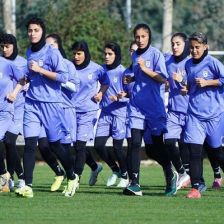 مهر در گزارشی بررسی کرد؛ شاهکار تازه فدراسیون در فوتبال زنان/ سرمربی بدون قرارداد و لیگ قربانی!