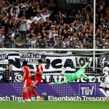 خلاصه بازی الفرسبرگ 1-2 بایرن مونیخ