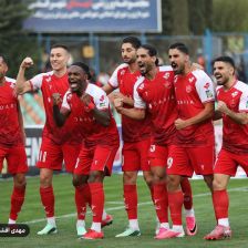 ترکیب پرسپولیس مقابل مس شهربابک؛ زوج بیفوما و اورونوف!