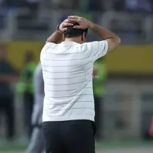 سرمربی پرسپولیس در کنار علی پروین و یحیی!