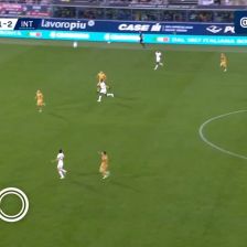 🔸بولونیا ۱-[۳] اینتر 🔸 ⚽️ بونی 🔴 دقیقه ۸۳